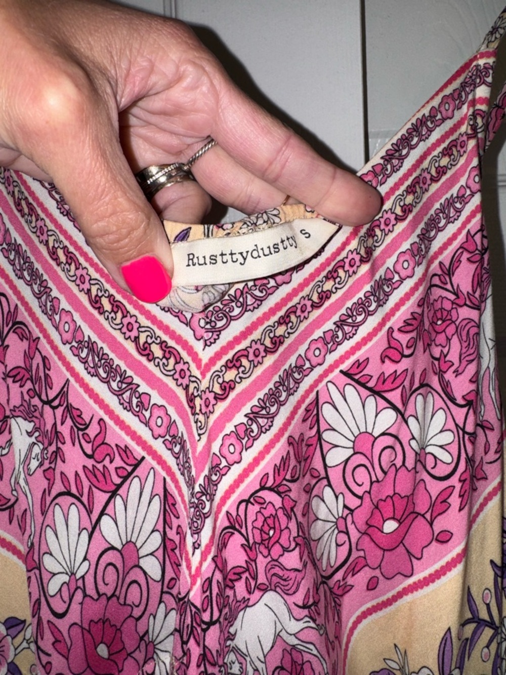 Rusttydustty Floral Boho Maxi Dress Pink Beige V-Neck Tassel Tie Size S - Picture 4 of 9